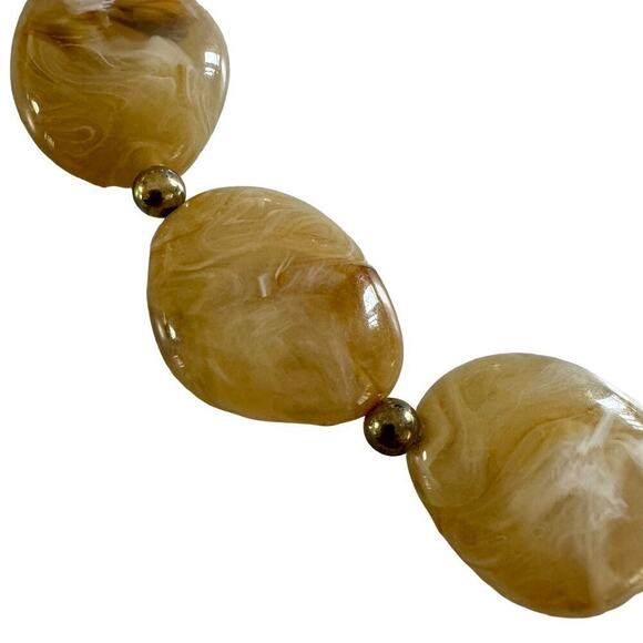 Chunky Natural Stone Sand Beige Marbled Lucite Necklace Choker - Picture 6 of 8